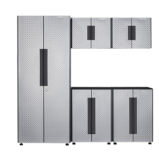 A Gladiator Flex Cabinet System with four cabinets. Two are situated at the bottom.