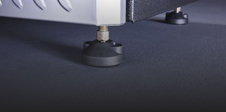Leveling Hinge Flex Cabinet System | Gladiator